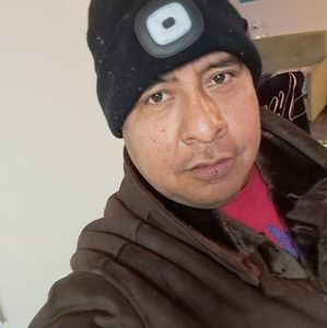 Meet your Posher, Nery adonis